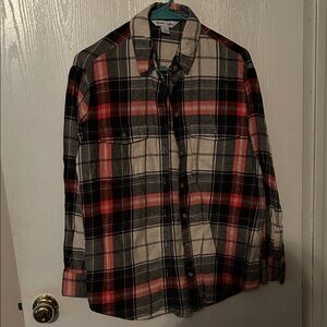 Old Navy Women's Plaid Button-Down Shirt - Red, Black, White